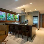 Kuara Hotel